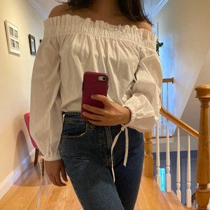 NWT Banana Republic Off the Shoulder White Top